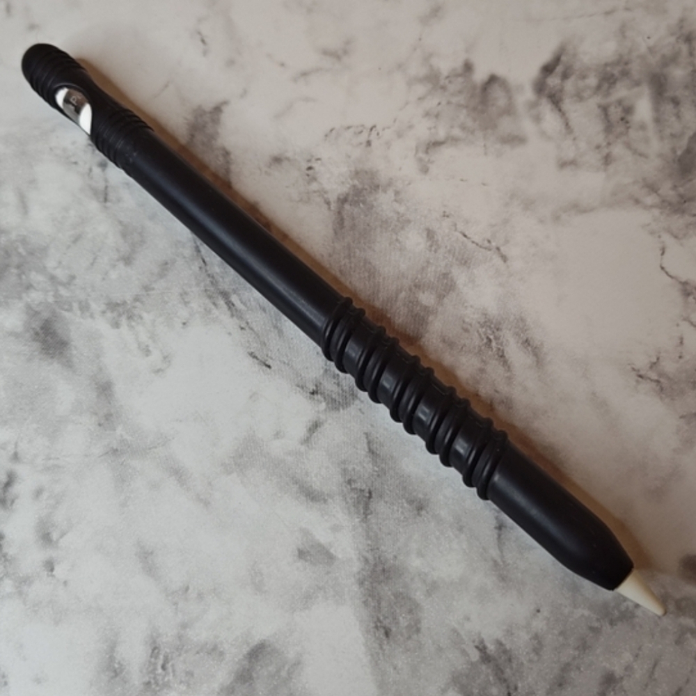 Apple Pencil 1st Generation Silicone Sleeve - Black Ribbed Ergonomic Grip Cover